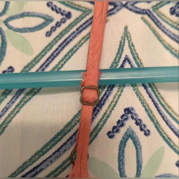 Size S Kiwi + Punch- Dark Blush worn once outgrew it, from a live show bundle - Picture 3 of 5